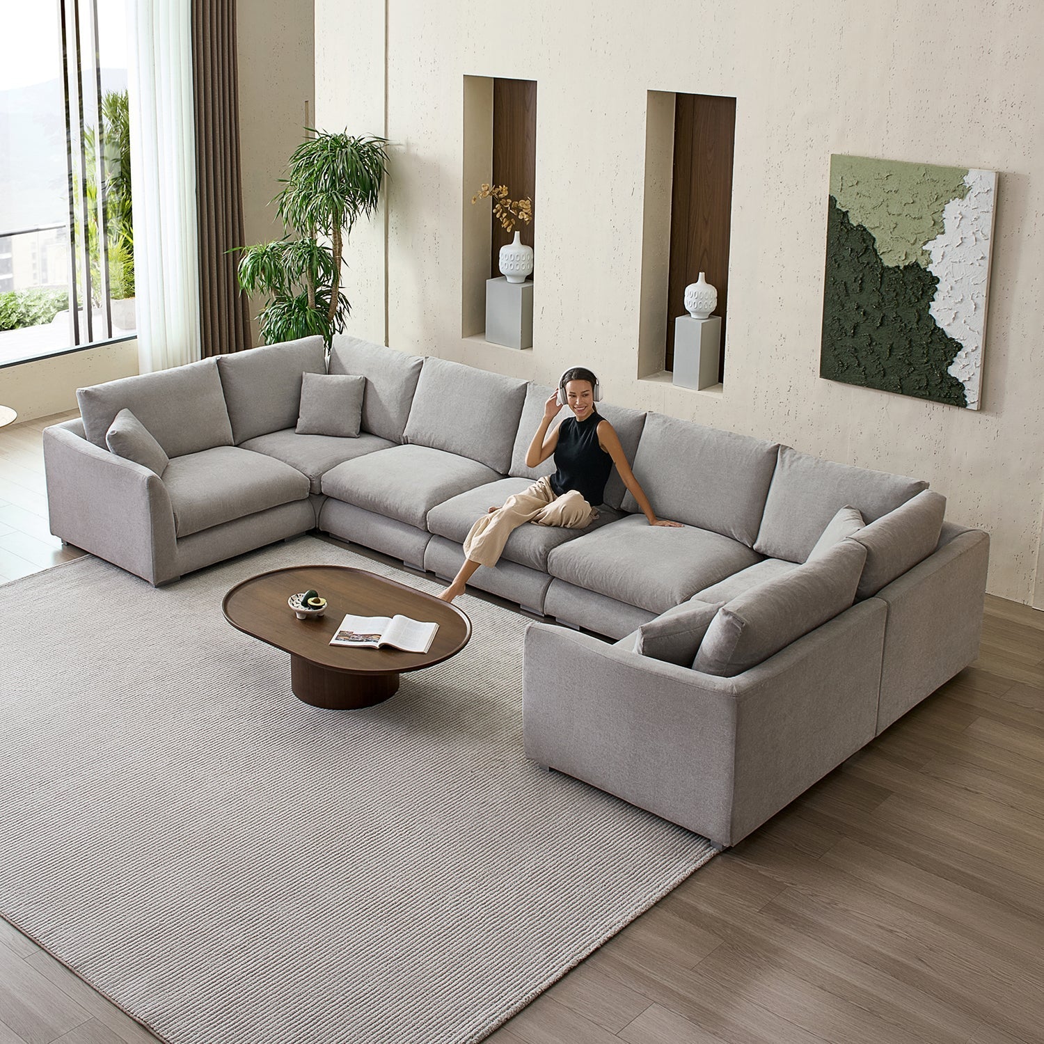 Feathers U-Sectional