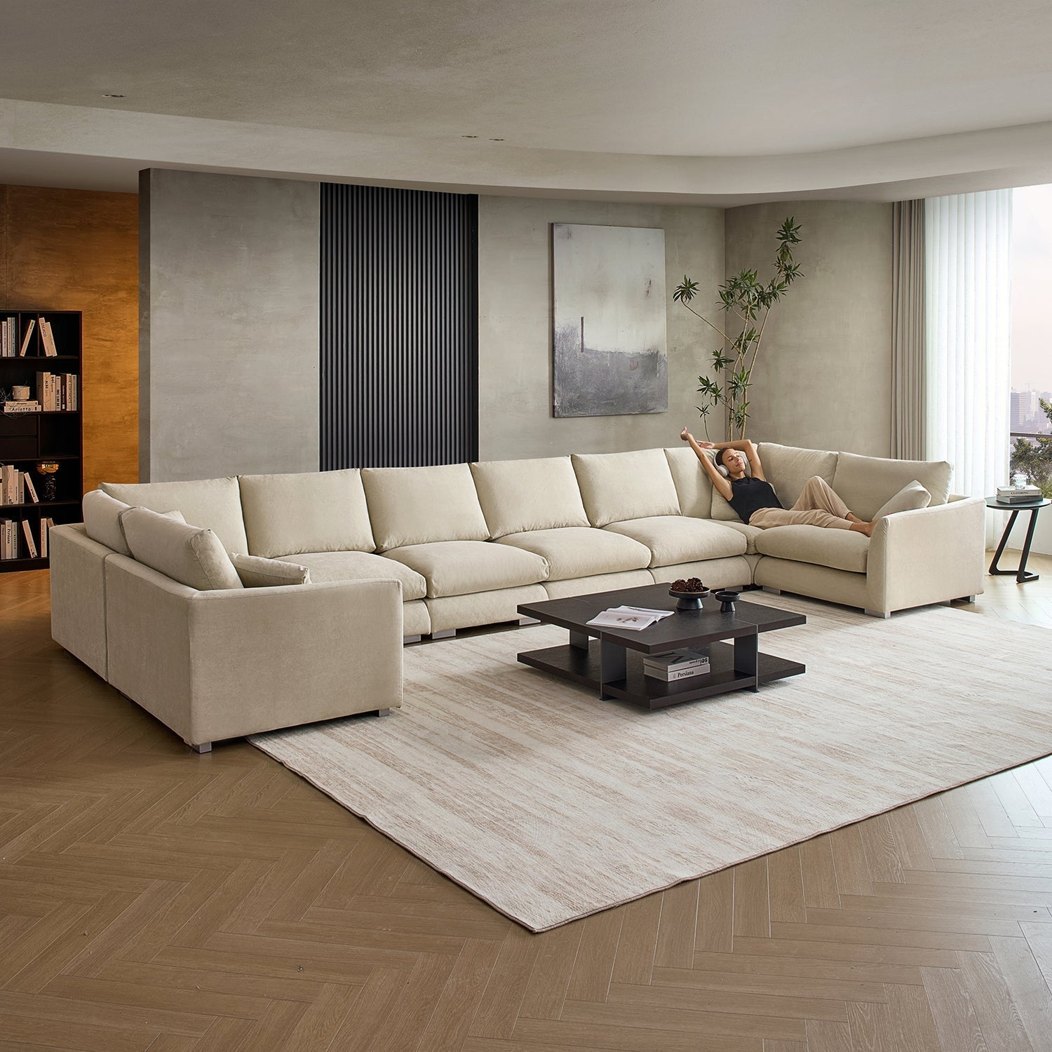 Feathers U-Sectional