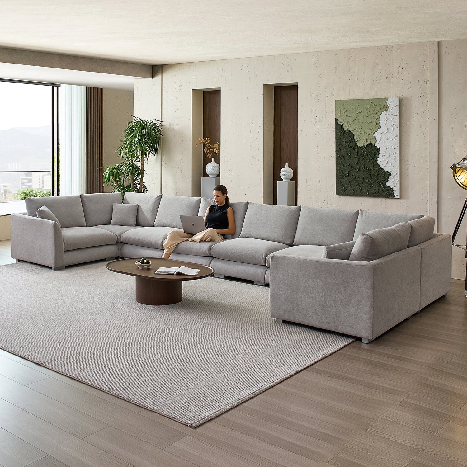 Feathers U-Sectional