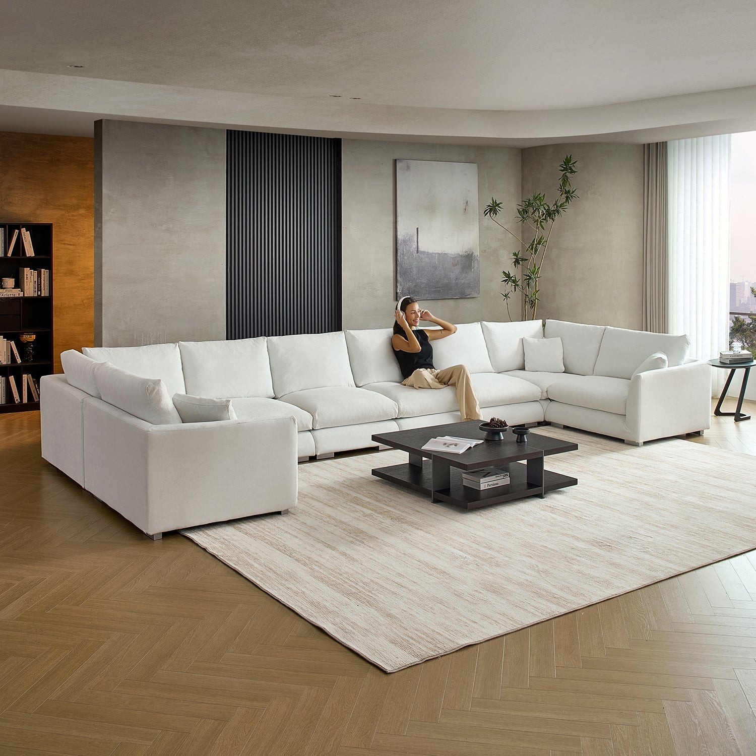 Feathers U-Sectional