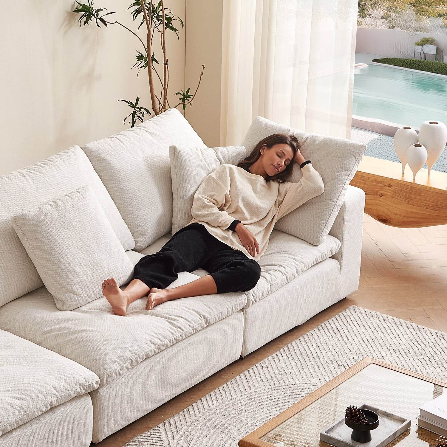 Malibu Cloud Sofa - Valyouweho