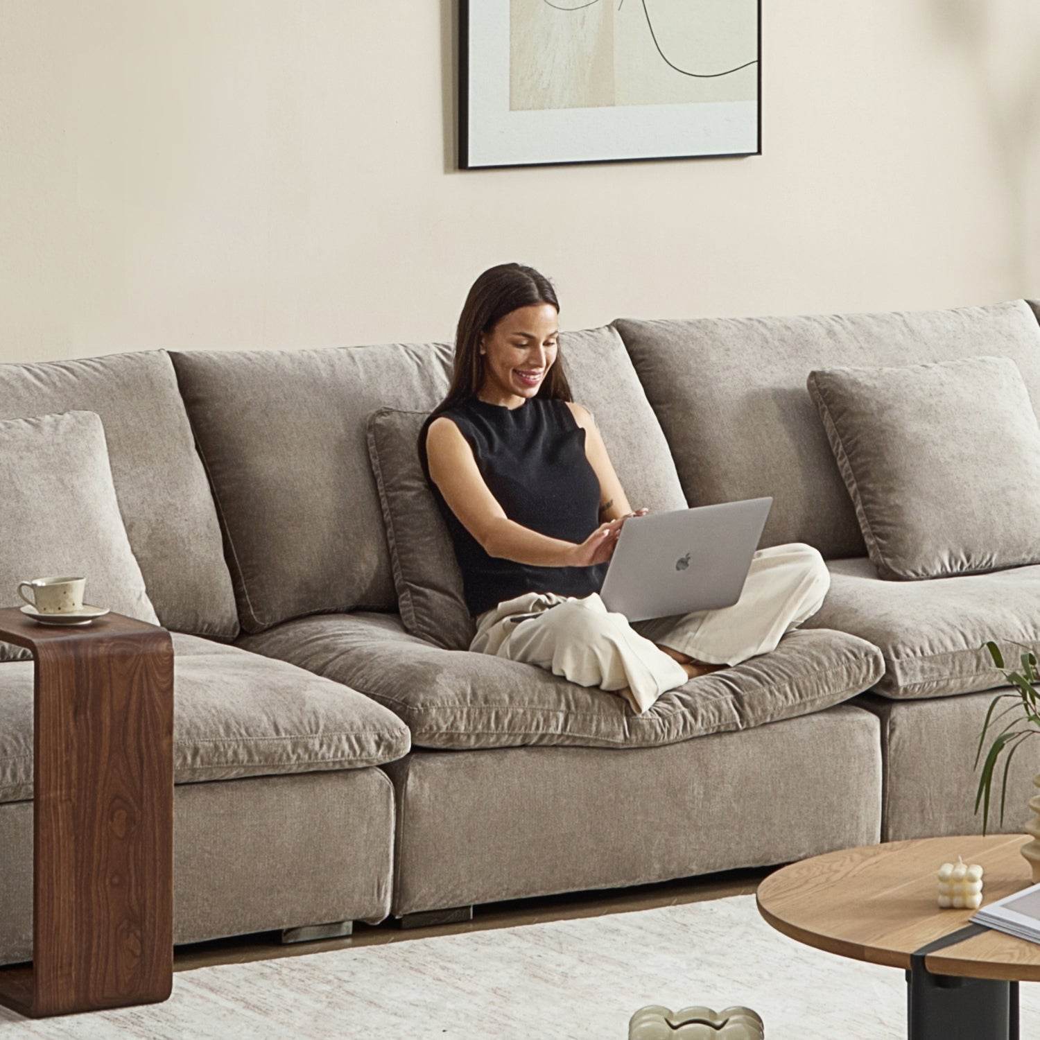 Malibu Cloud U Closed Sectional - Valyouweho