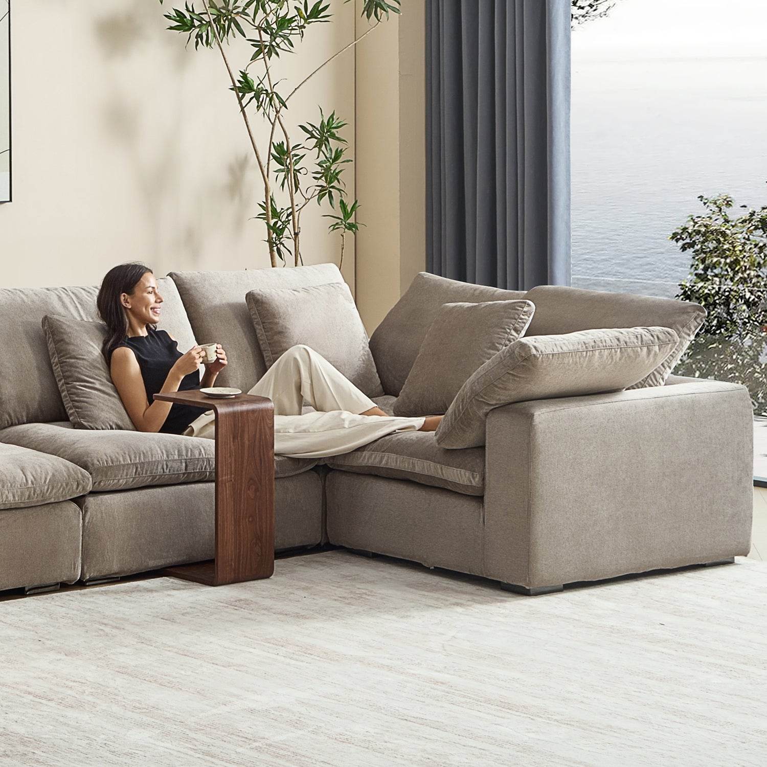 Malibu Cloud U Closed Sectional - Valyouweho