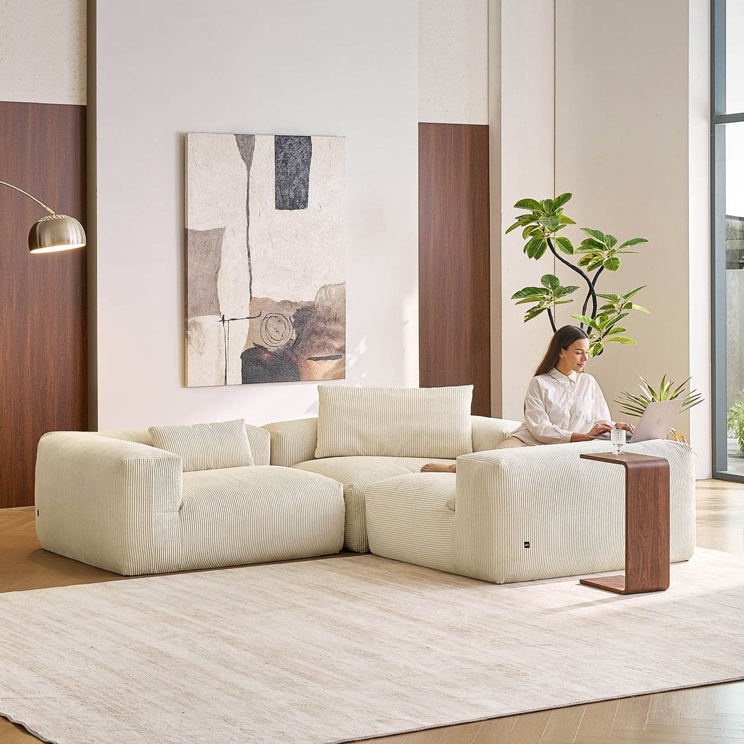 Mellow Closed L Sectional - Valyouweho