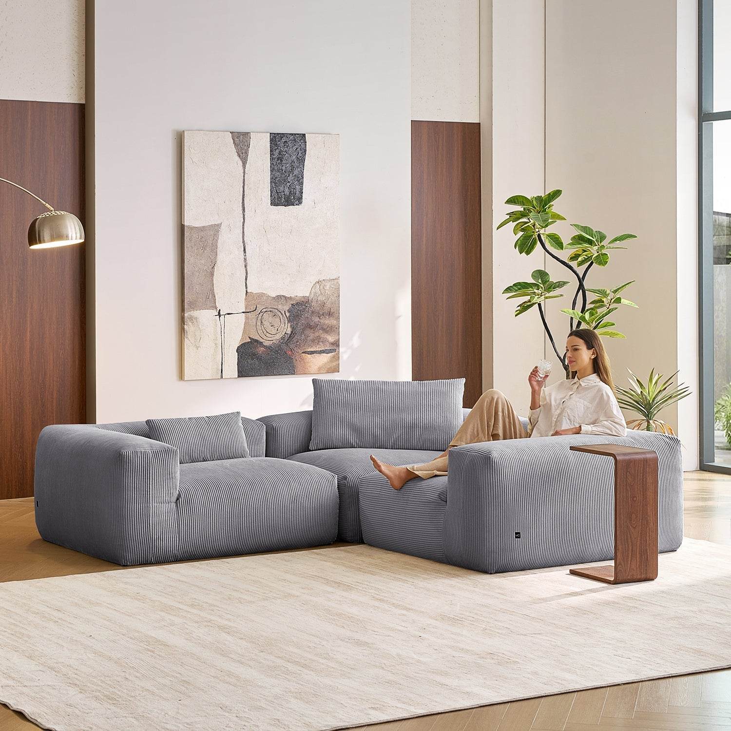 Mellow Closed L Sectional - Valyouweho