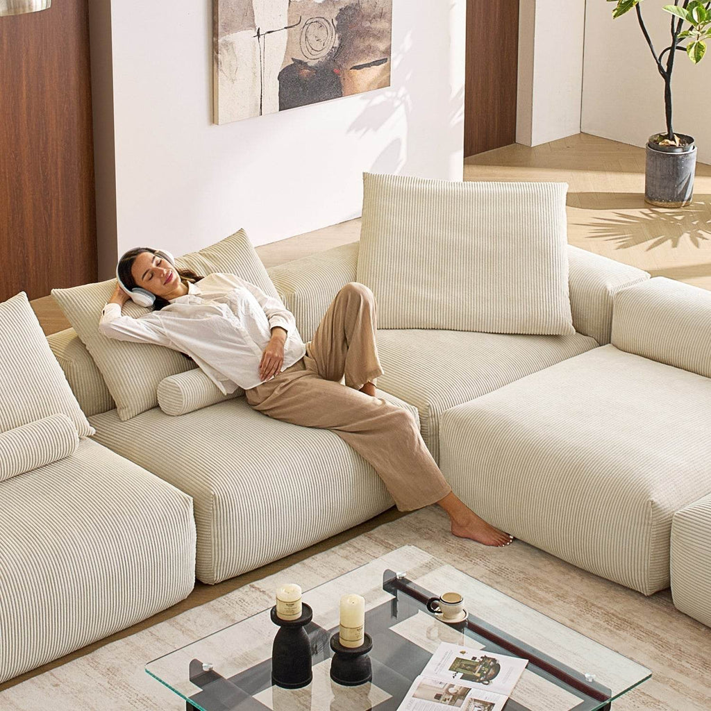 Mellow Closed L Sectional - Valyouweho