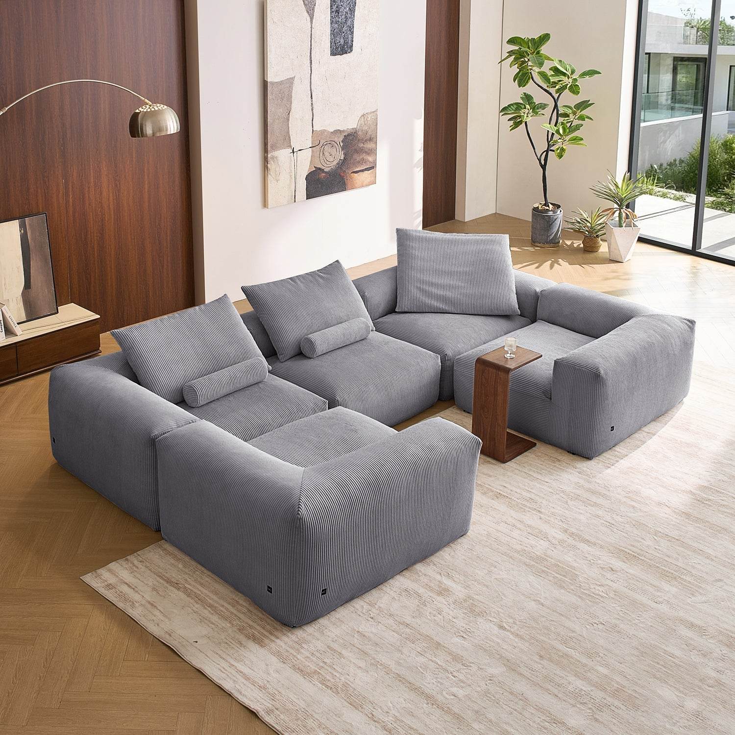 Mellow Closed U Sectional - Valyouweho