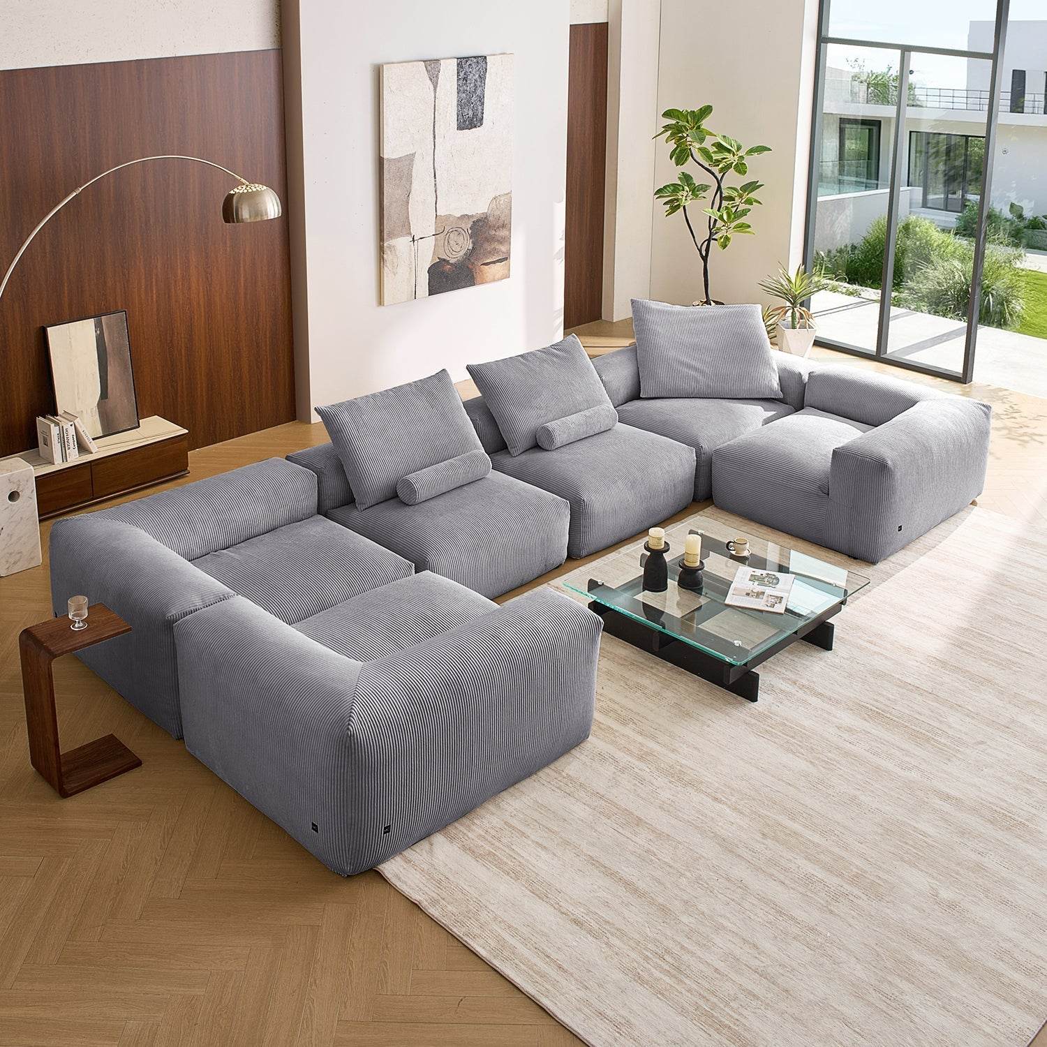 Mellow Closed U Sectional - Valyouweho