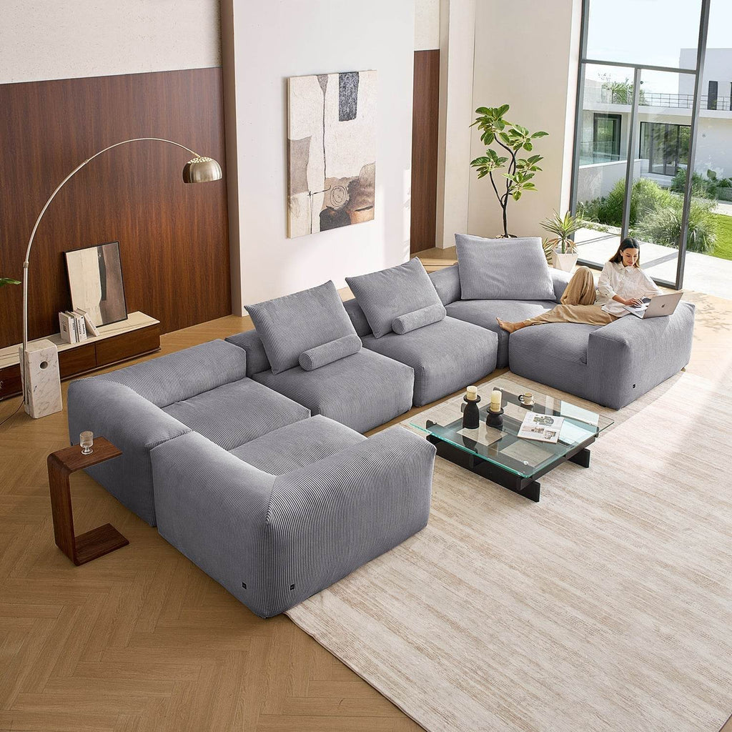 Mellow Closed U Sectional - Valyouweho