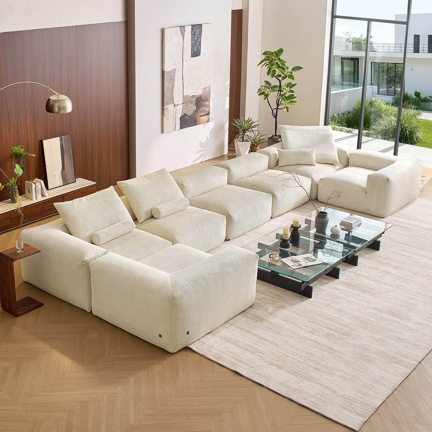 Mellow Closed U Sectional - Valyouweho
