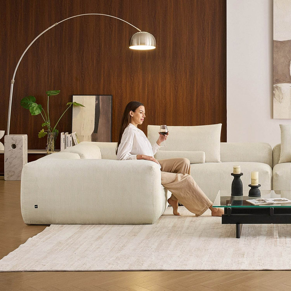 Mellow Closed U Sectional - Valyouweho
