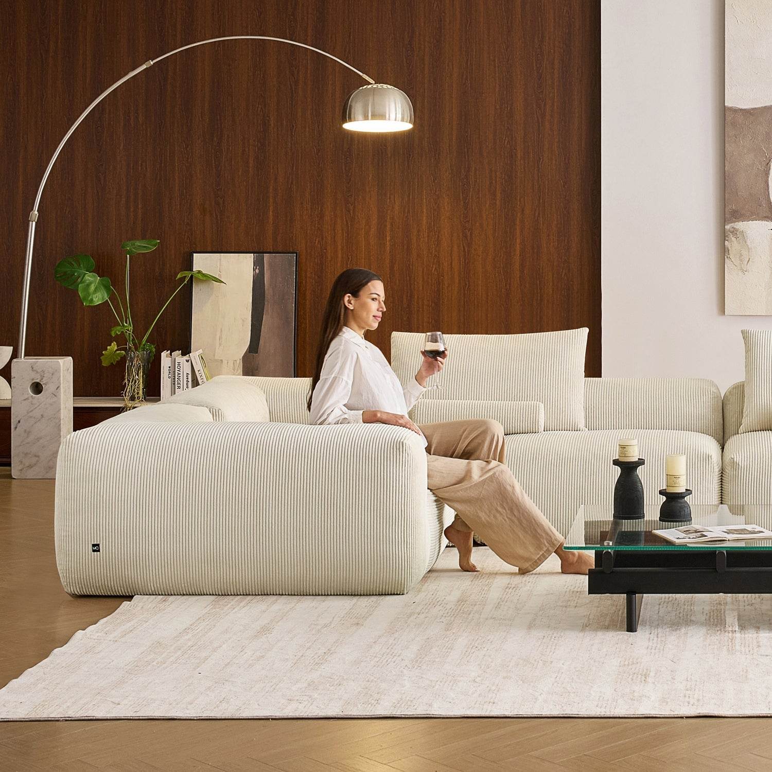 Mellow Closed U Sectional - Valyouweho