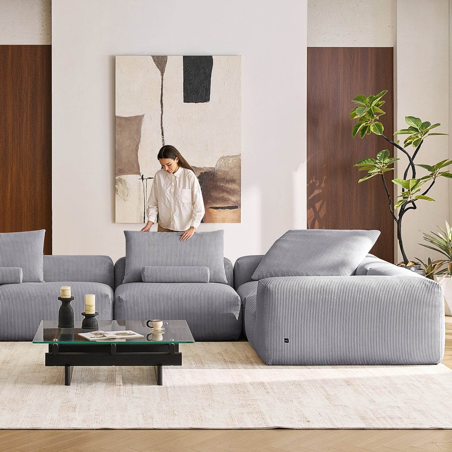 Mellow Closed U Sectional - Valyouweho
