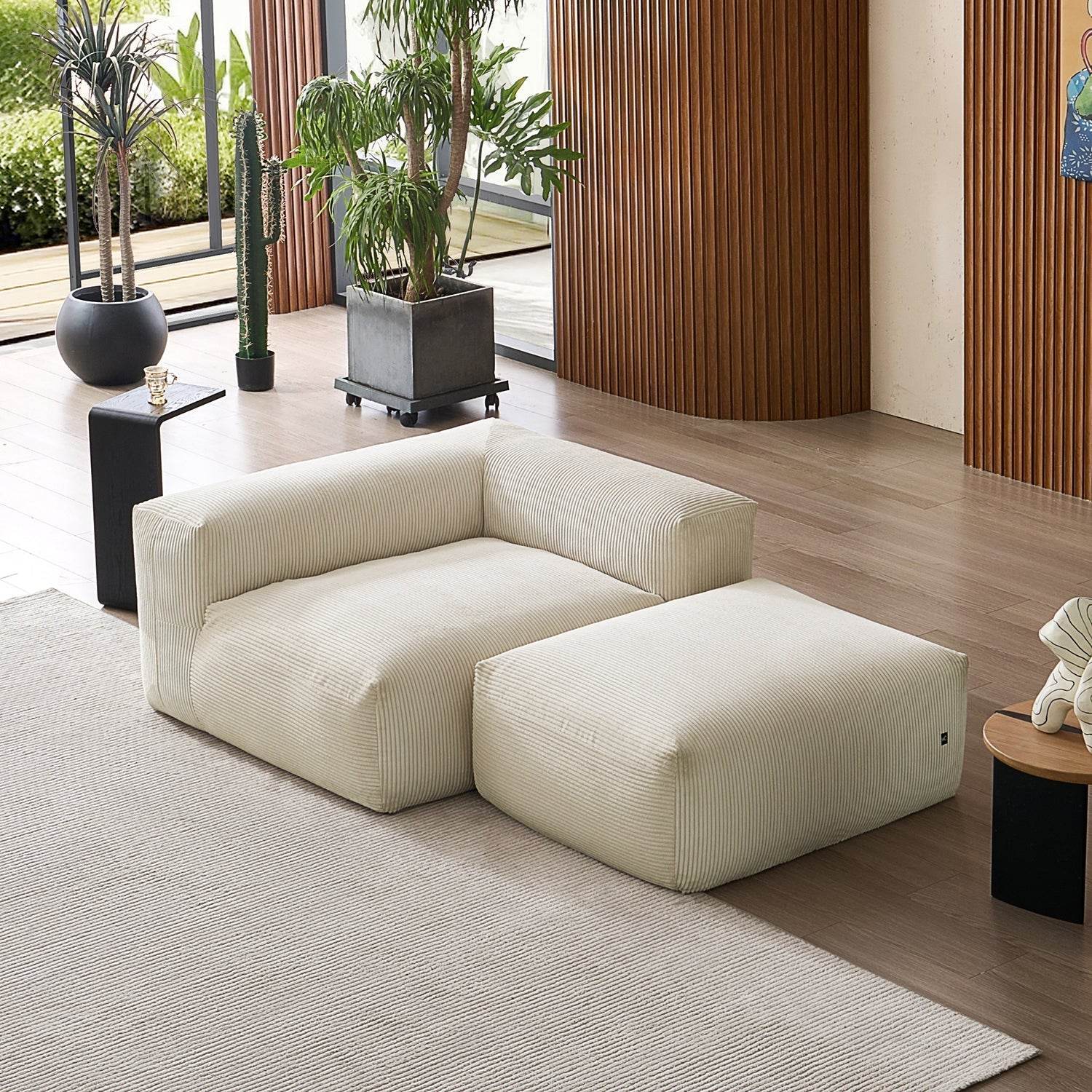 Mellow Half-Closed Sectional with Ottoman - Valyouweho
