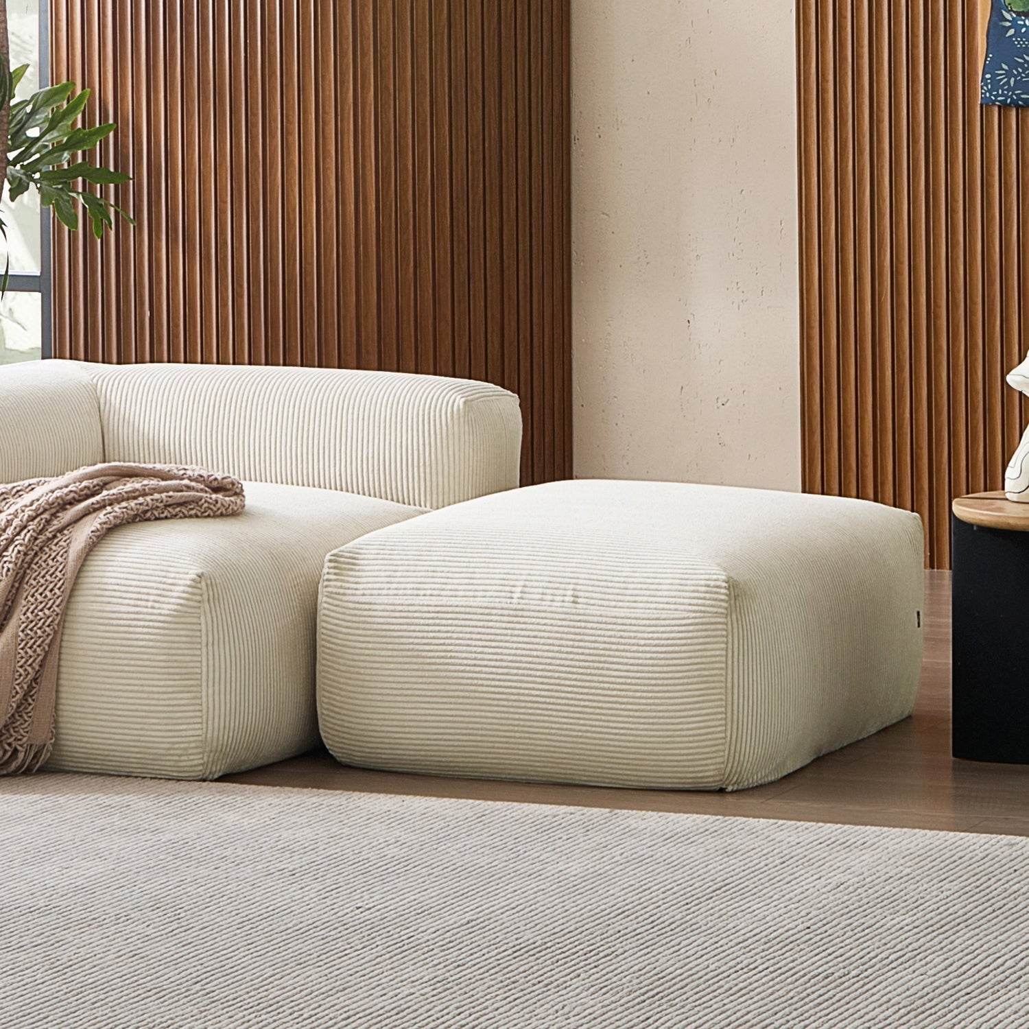 Mellow Half-Closed Sectional with Ottoman - Valyouweho