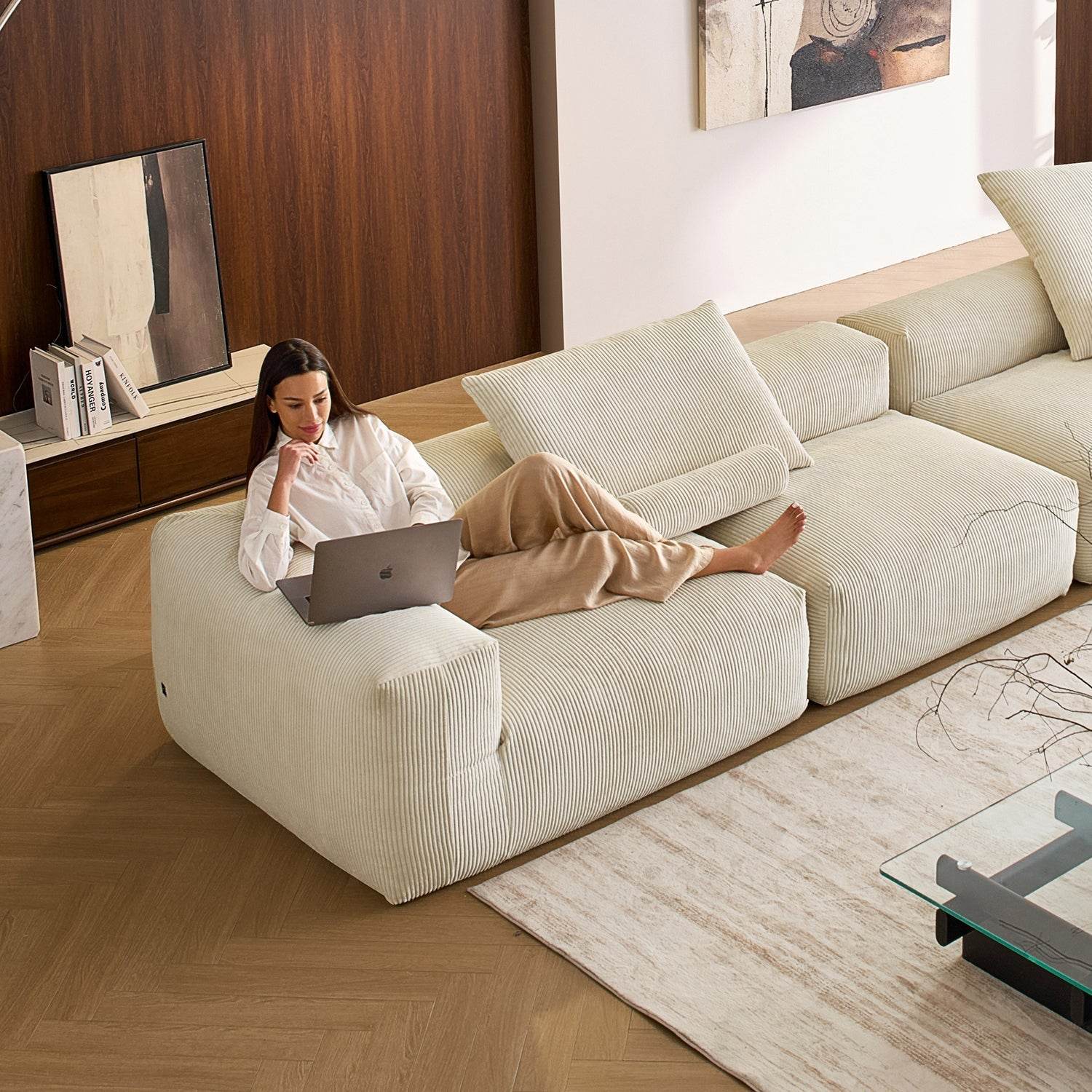 Mellow Sectional with Ottoman - Valyouweho