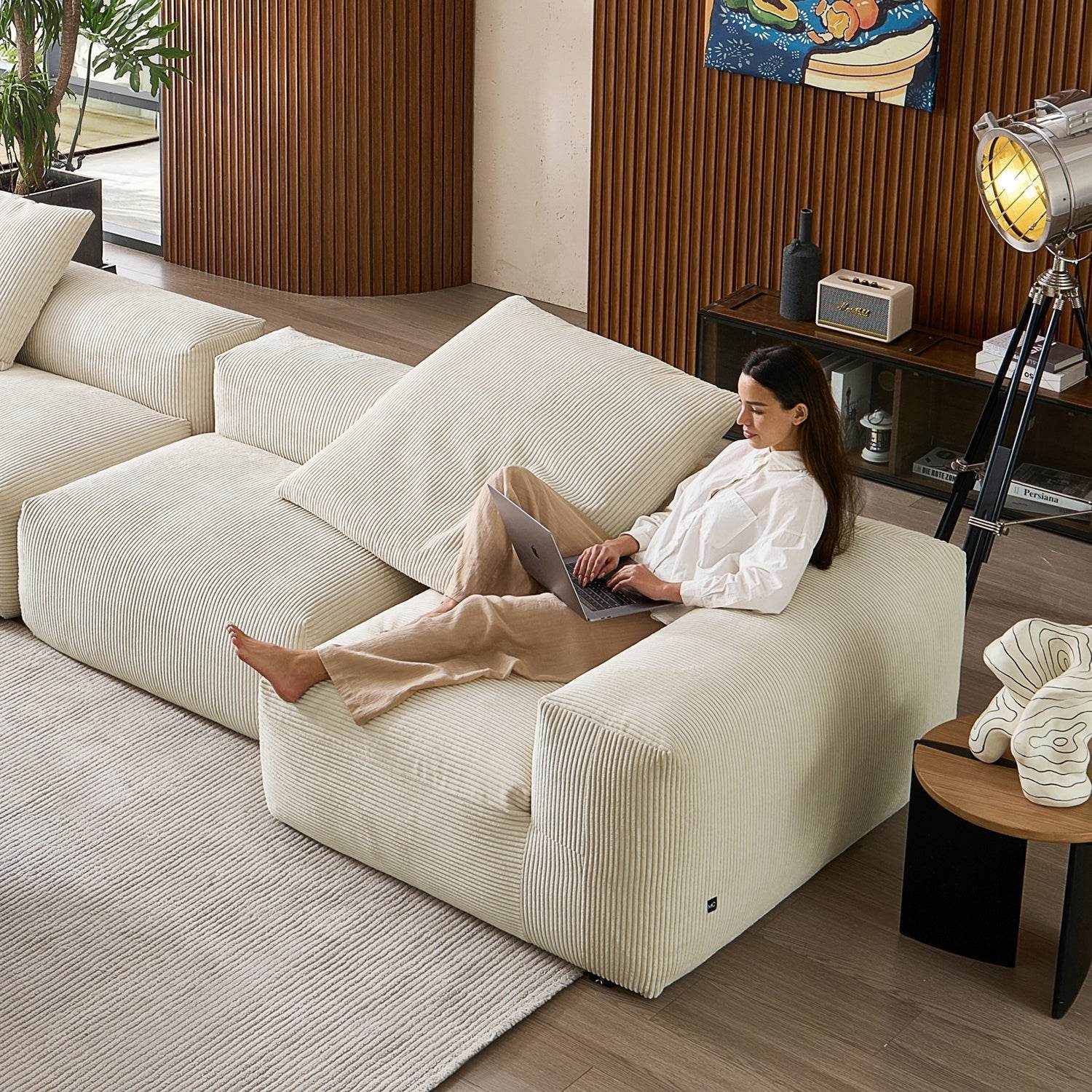 Mellow U Sectional - Valyouweho