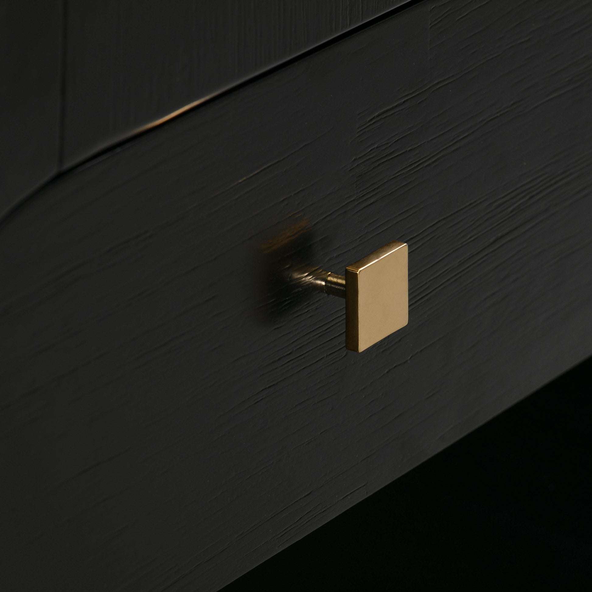 Hump Drawer Dresser - Valyouweho