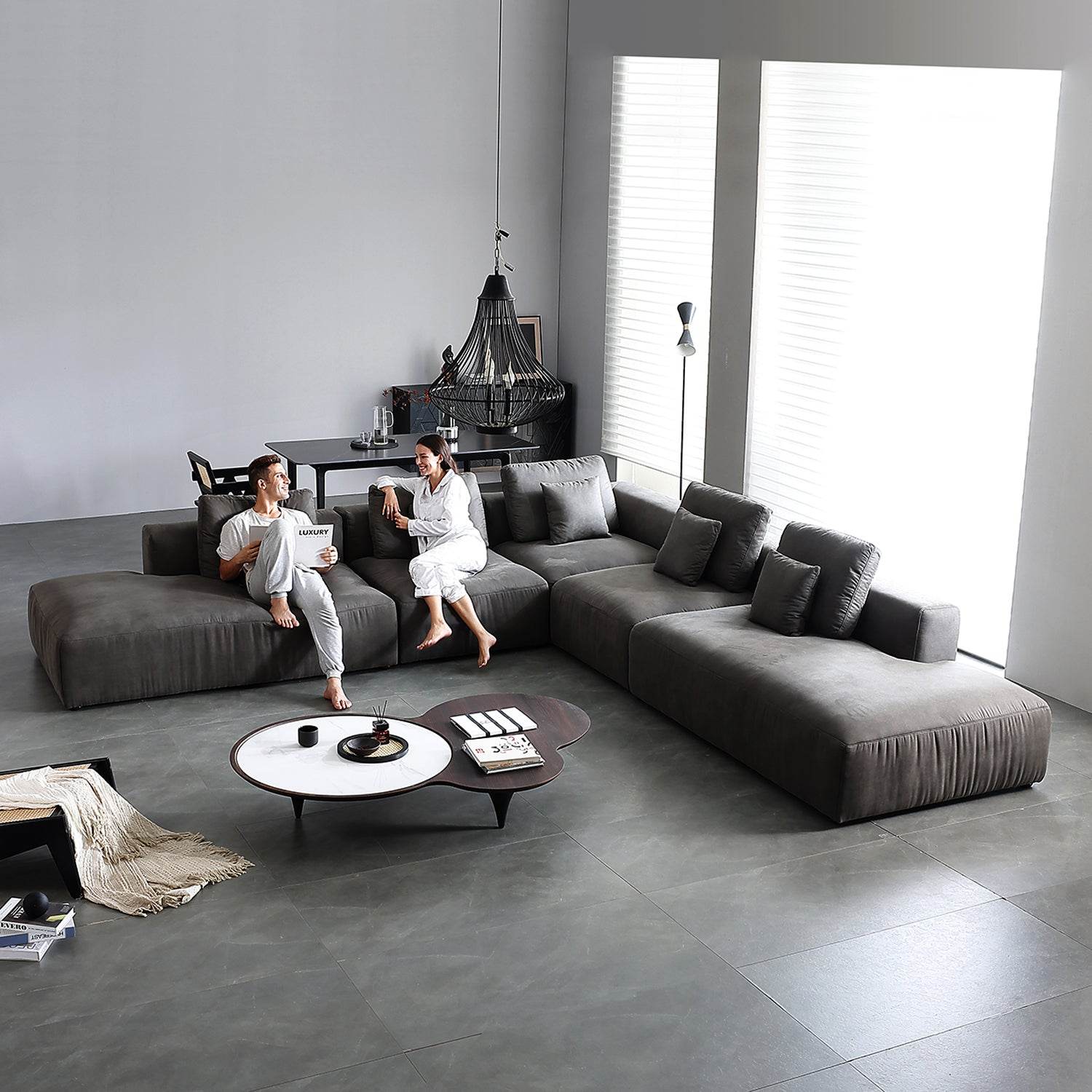 The 5th Open L Sectional - Valyouweho