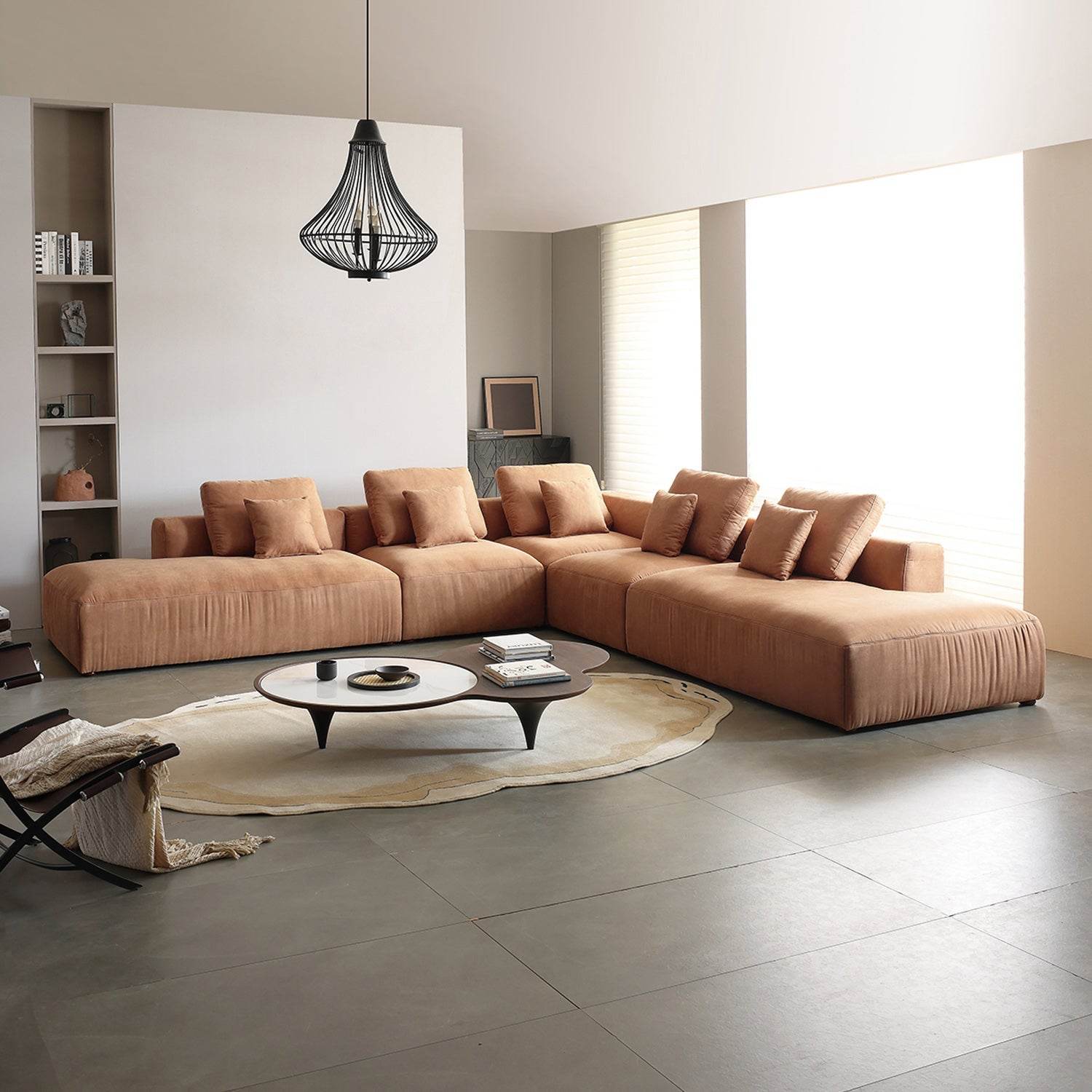The 5th Open L Sectional - Valyouweho