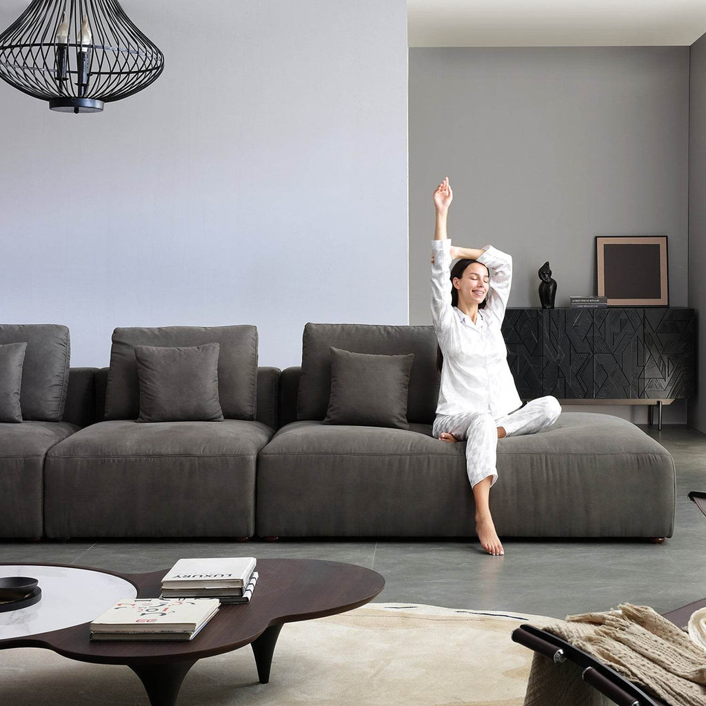 The 5th Open Sectional - Valyouweho