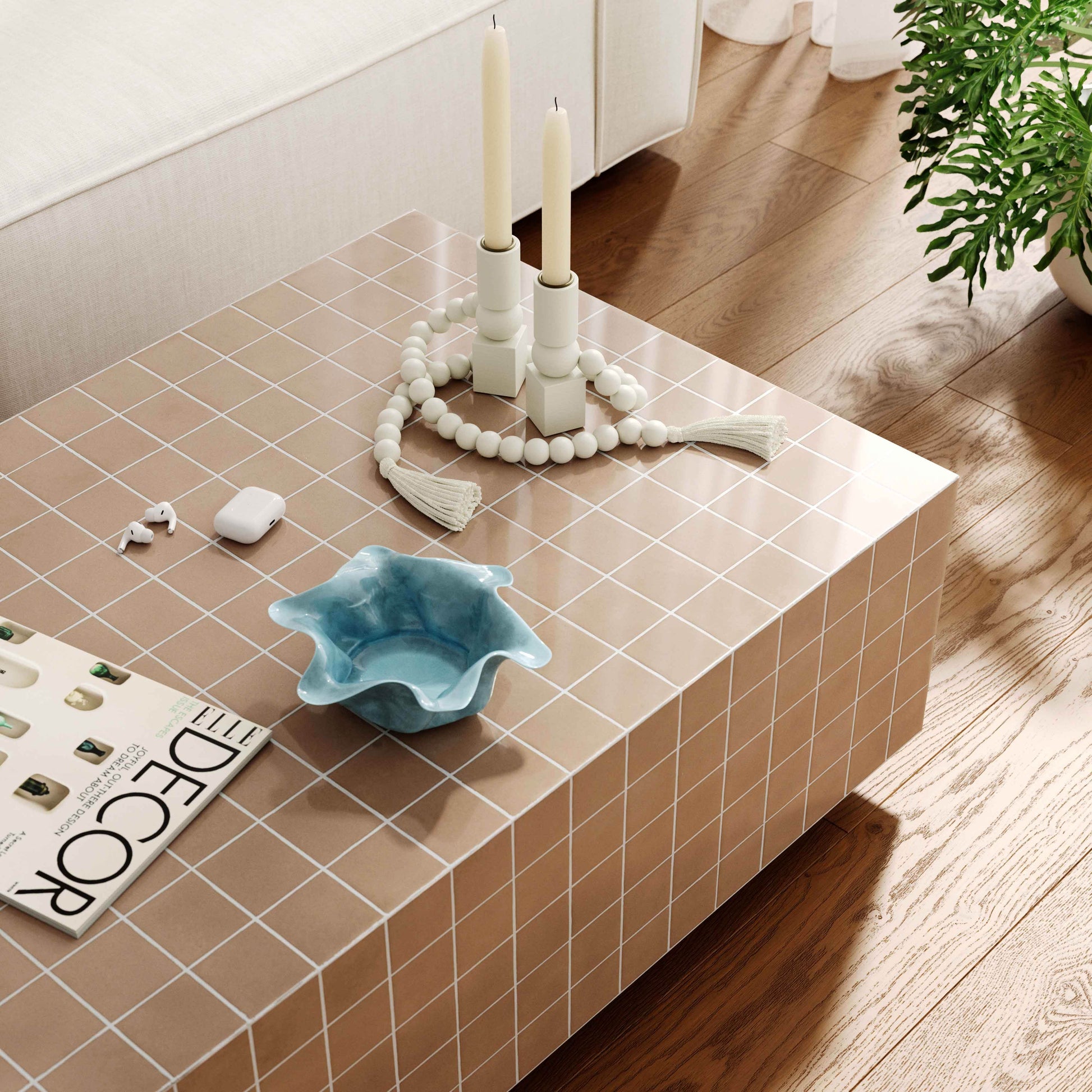 Mixie Coffee Table - Valyouweho